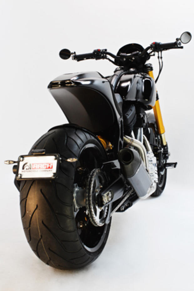 cbs-arch-motorcycle-40.jpg 