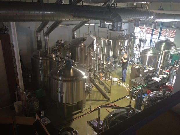 maple-island-brewhouse-from-above.jpg 