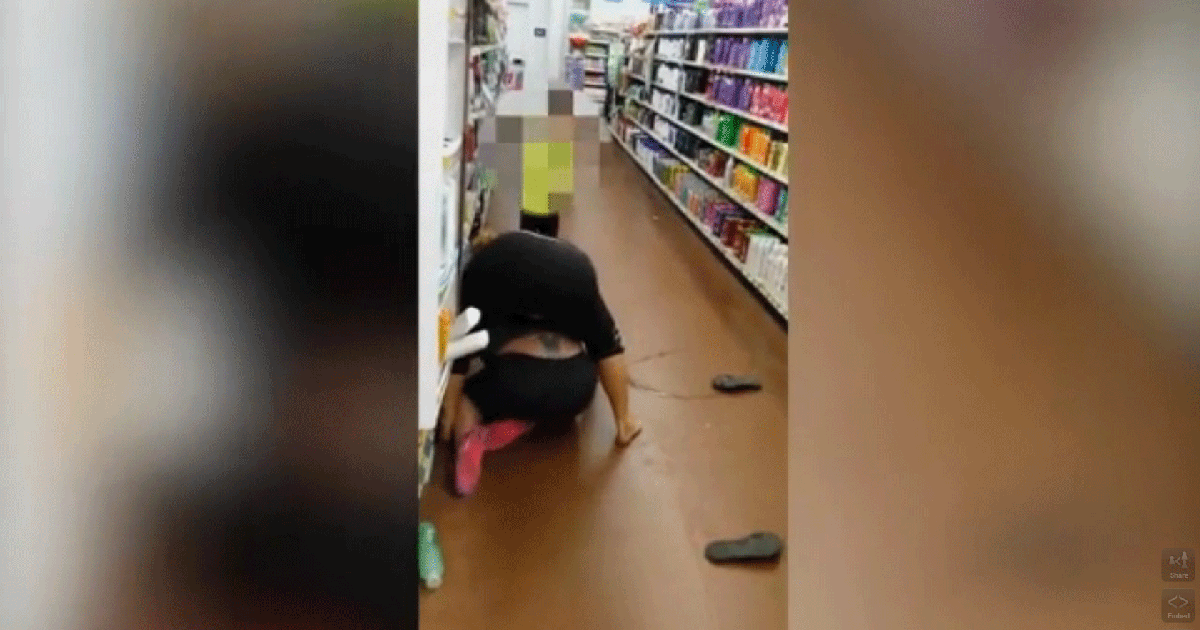 Woman arrested for fight at Beech Grove, Indiana WalMart caught on