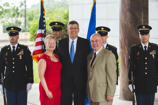 mn-military-family-tribute-dedication-ceremony-credit-constellation-x-photography-cbs004.jpg 