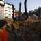 nepaltemplequake.jpg 