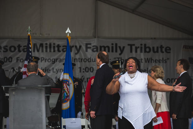 mn-military-family-tribute-dedication-ceremony-credit-constellation-x-photography-cbs014.jpg 