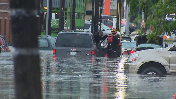 flooded-car-rescue1.jpg 