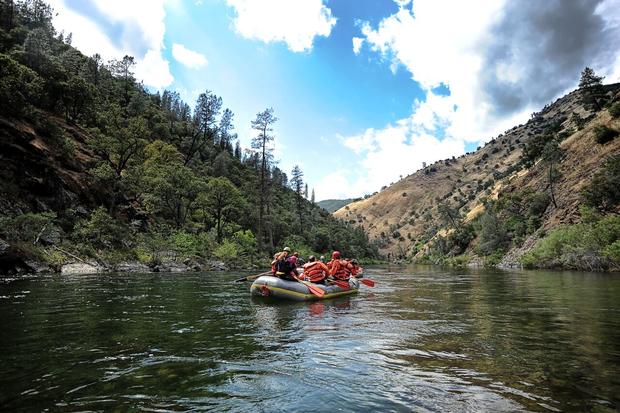 All-Outdoors California Whitewater Rafting) 