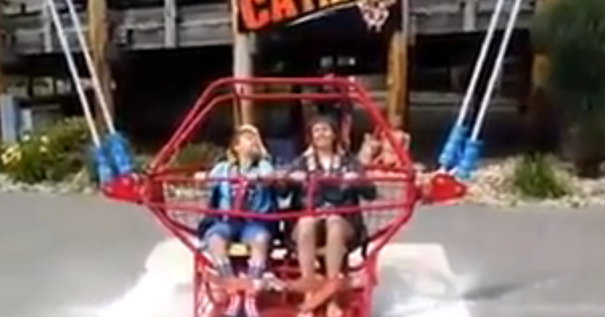 Caught on camera Cable snaps on amusement park ride in Wisconsin