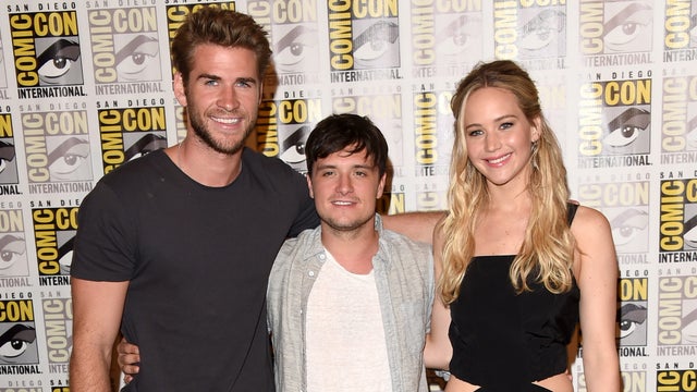 Jennifer Lawrence, Hunger Games cast unveil Mockingjay - Part 2