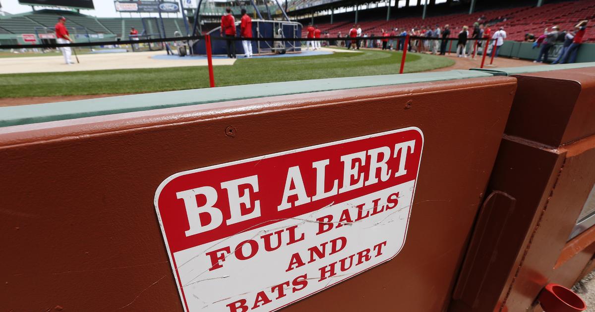 Baseball fan sues Boston Red Sox after being hit in head by foul