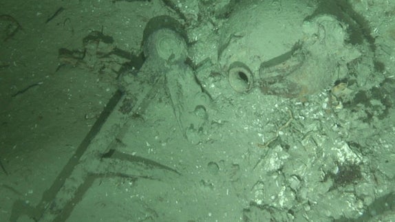 van-dover-shipwreck-3.jpg 