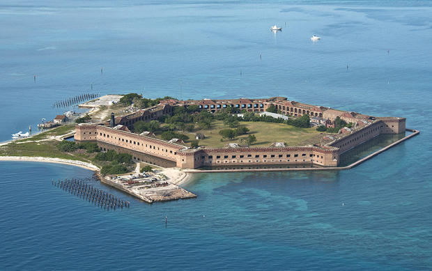Mudd's Descendants Visit Keys Fort on 150th Anniversary of Imprisonment 