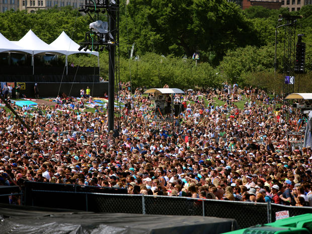 lollapalooza-2015-the-view-from-backstage.jpg 