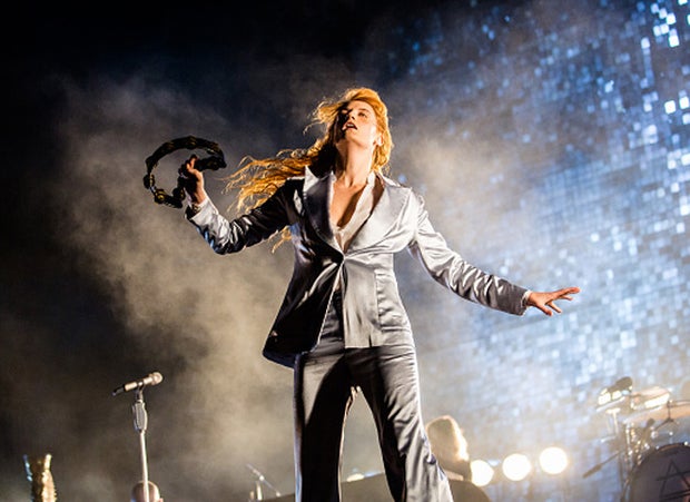 lollapalooza-2015-florence-and-the-machine-gettyimages-482830006.jpg