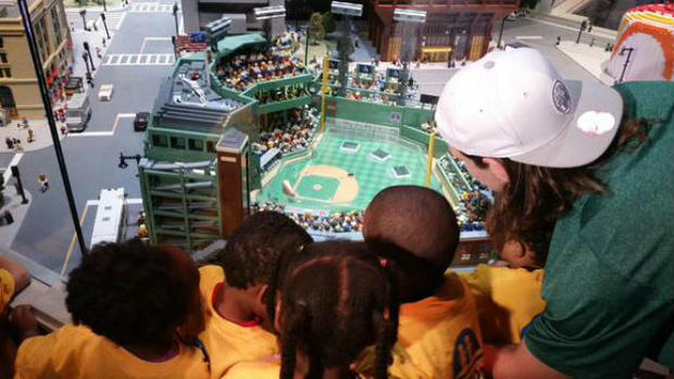 Kelly Olynyk With Homeless Kids At Legoland 