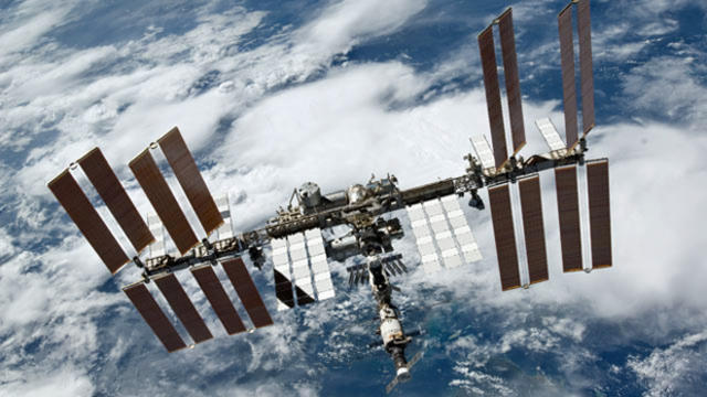 iss1620.jpg 