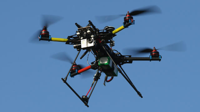 drone-drones-faa-cbs-surveillance-laws433421640x360.jpg 