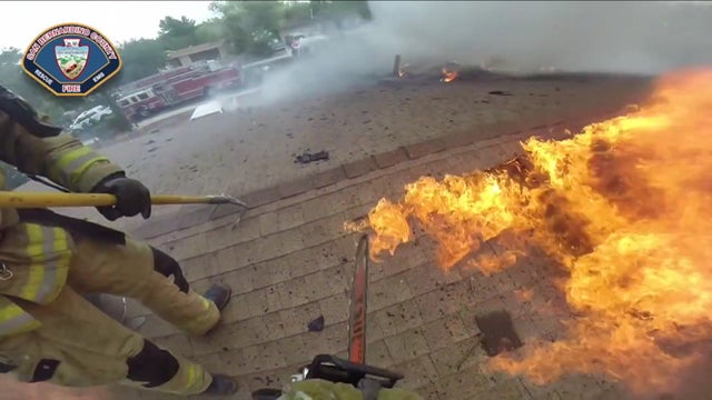 van-cleavefirefighter-transferframe1802.jpg 