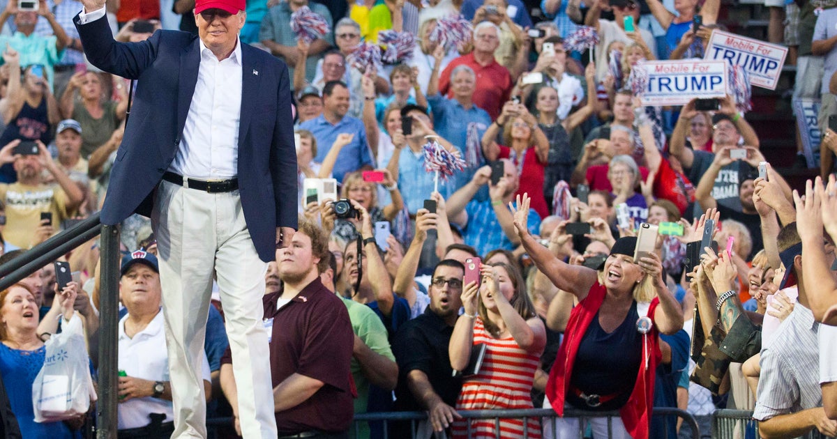 Donald Trump rallies large crowd in Alabama - CBS News