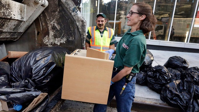 nycgarbageap427372437200.jpg 