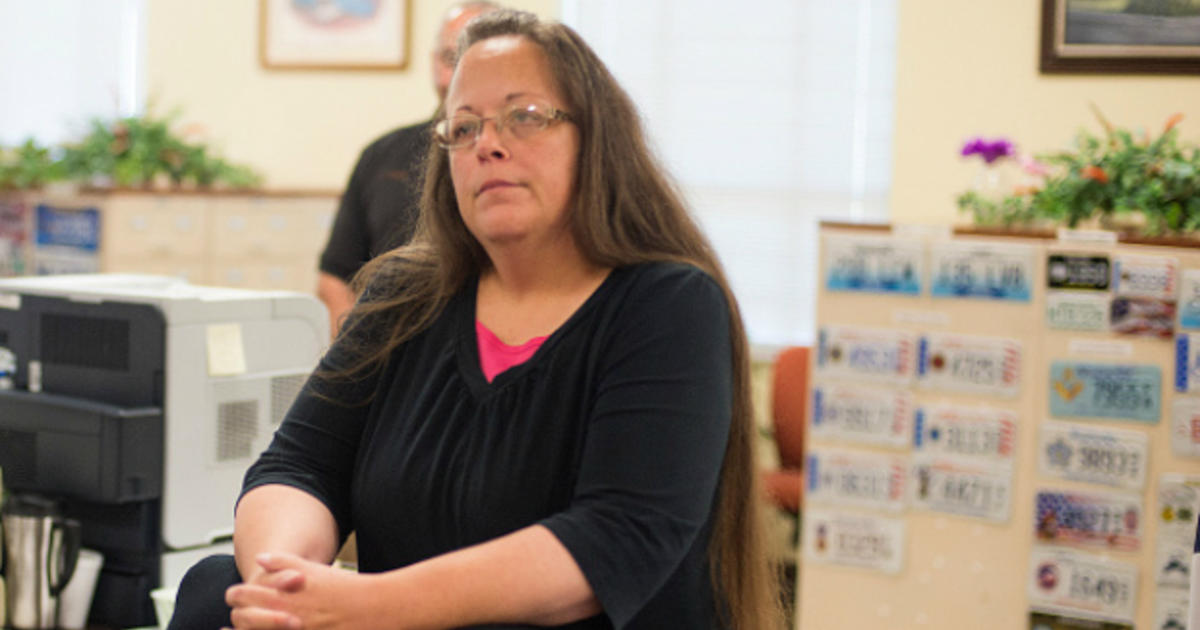 Kentucky Clerk Denying Same Sex Marriage Licenses Is A 3 Time Divorcee 3121