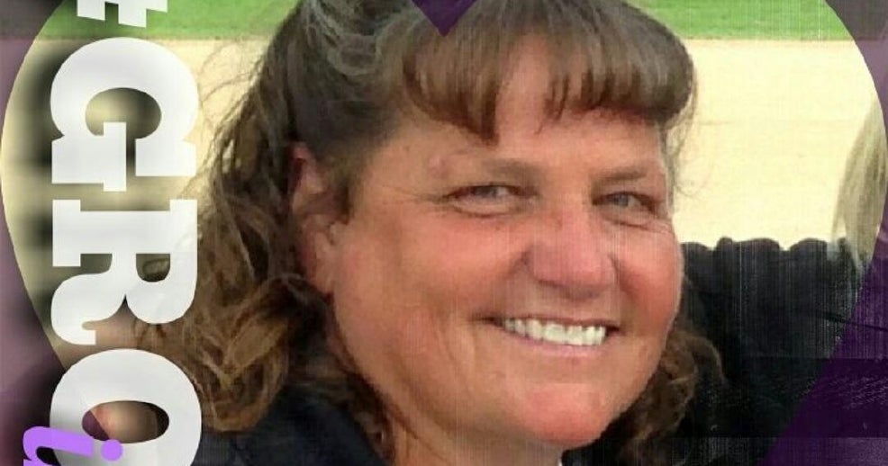 Utah softball coach dies after lightning strike at picnic CBS News