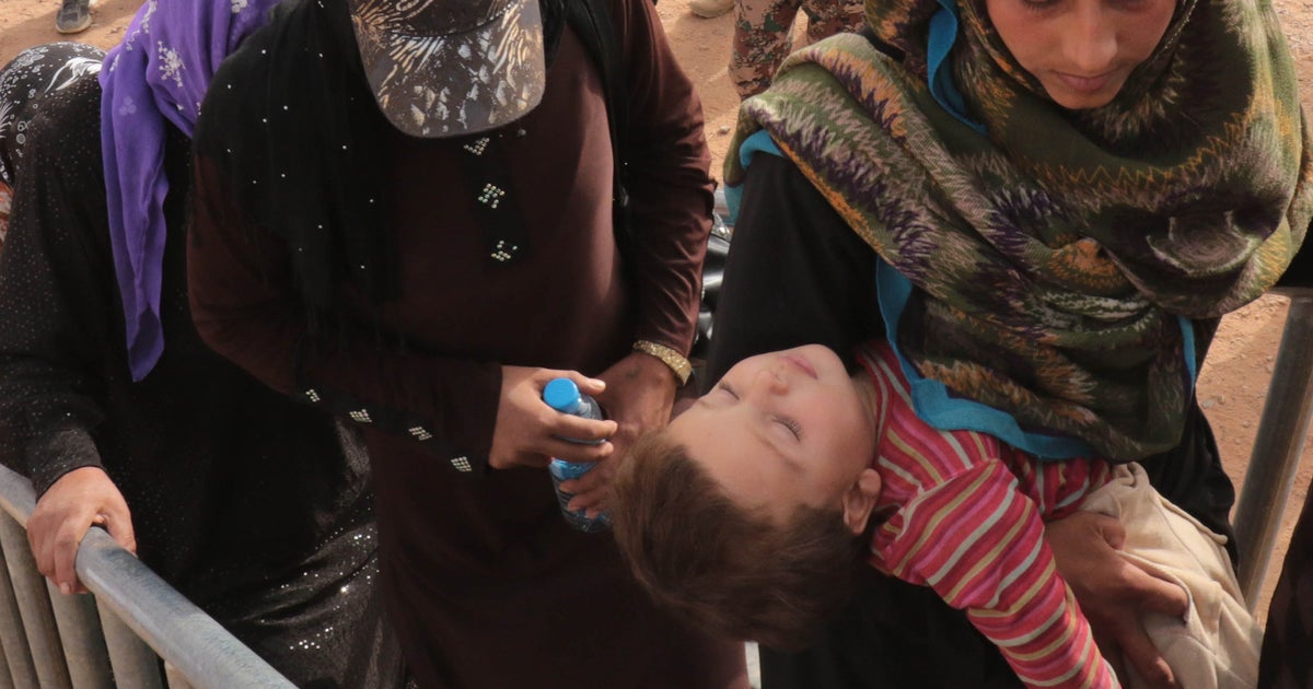 Amid crisis, refugees face numerous health risks - CBS News