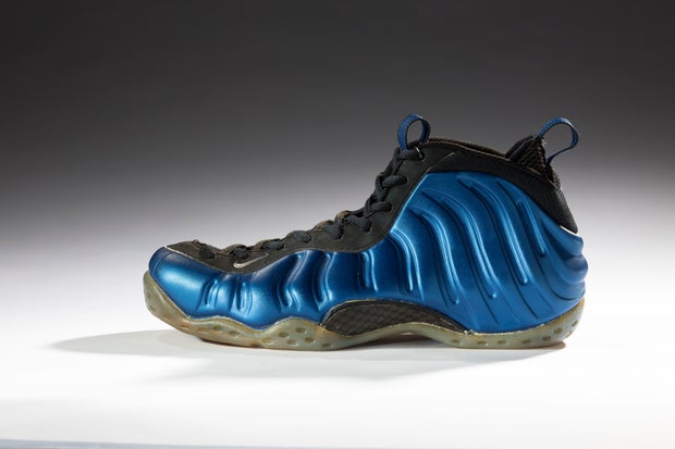 17-foamposite-ron-wood.jpg