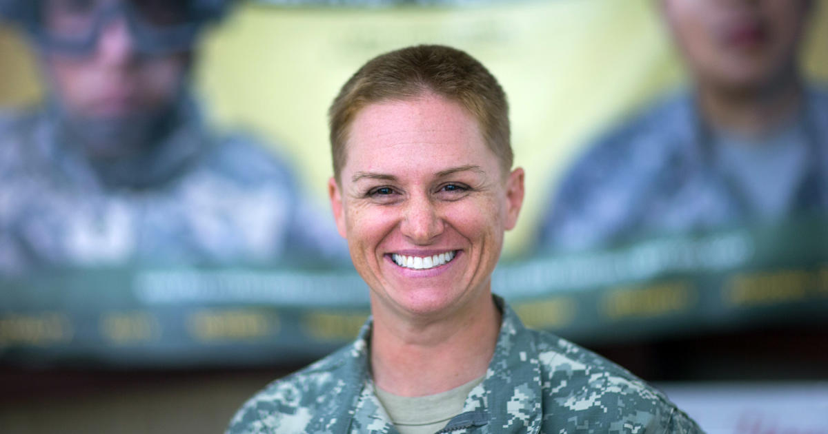 First women graduating from Army Ranger school, but some jobs remain  off-limits - Los Angeles Times