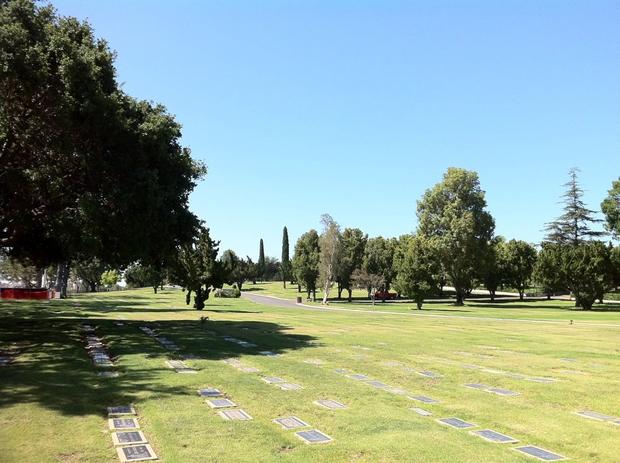 Holy Sepulcher Cemetery 