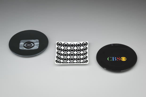 CBS Eye-fig-31-rev-of-the-eye-ashtrays.jpg 