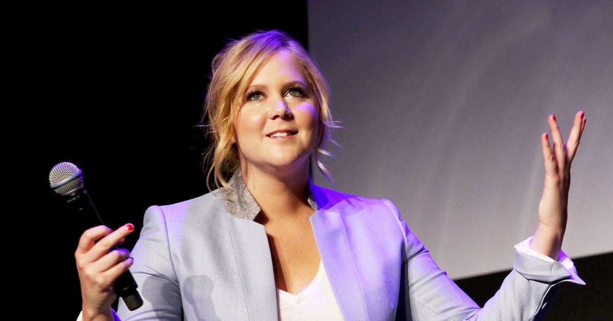 Hundreds walk out as Amy Schumer gets political CBS News