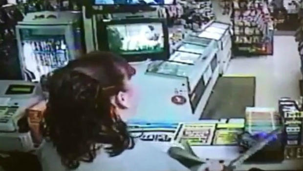 Manchester, NH Clerk With Knife 