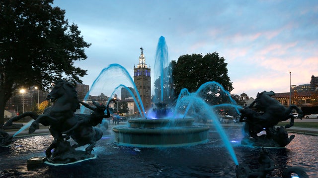 kansas-city-rolays-blue.jpg 