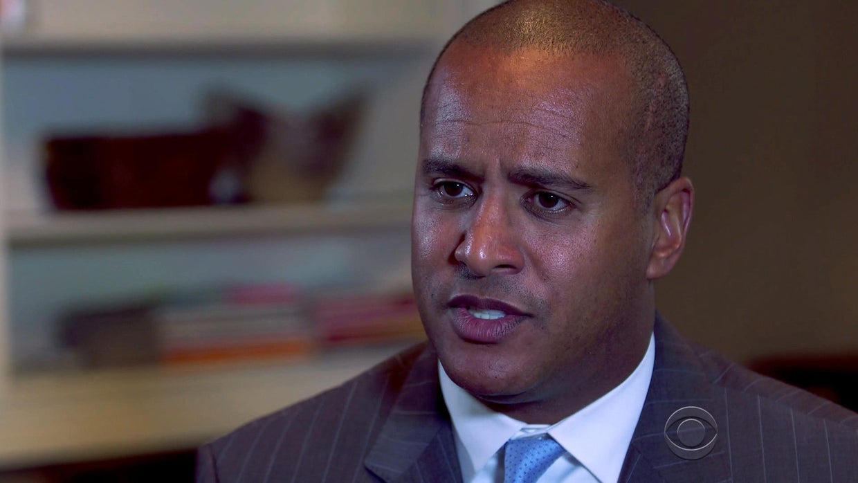 Lawyer for S.C. high school student calls for deputy's arrest - CBS News