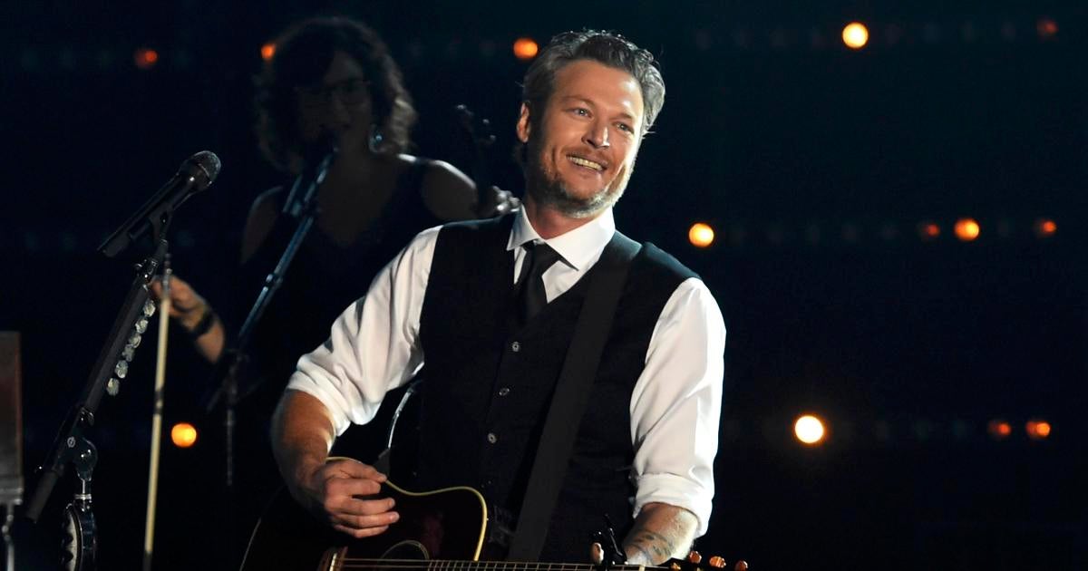 Blake Shelton halfheartedly endorses Donald Trump CBS News