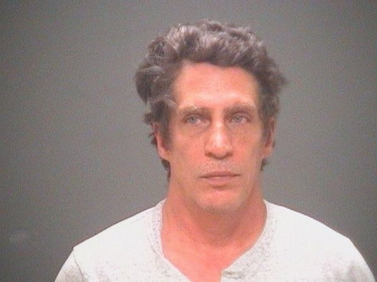 Bobby Hernandez, Ohio dad, pleads guilty to abducting son Julian after ...