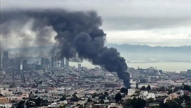 Smoke Plume from 3-Alarm Mission Dist. Fire Drifts Over San Francisco 