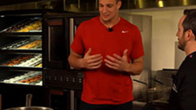 gronk-dunksgiving-screenshot.jpg 