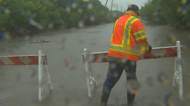 flooding-barricade.jpg 