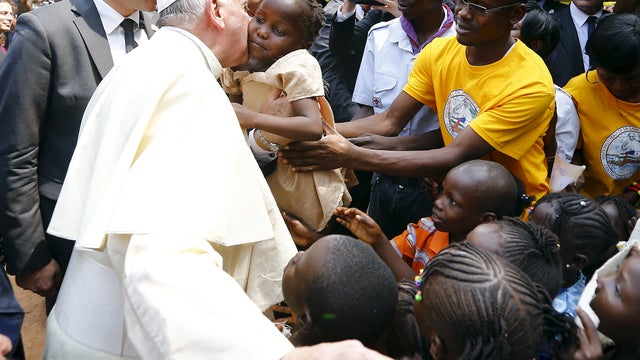 2015-11-29t122928z1311569593gf20000078469rtrmadp3pope-africa.jpg 