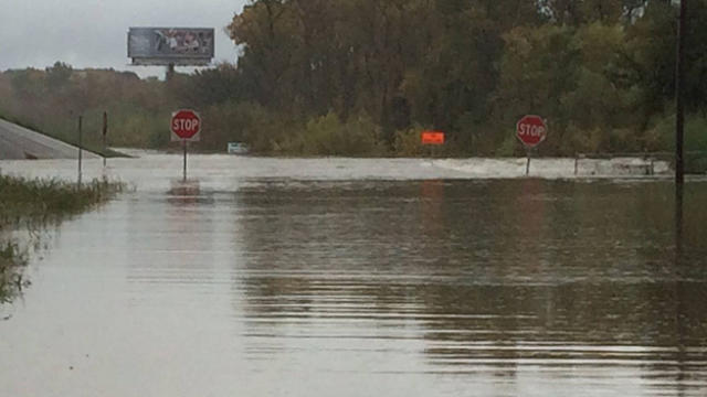 texasfloodnov29.jpg 