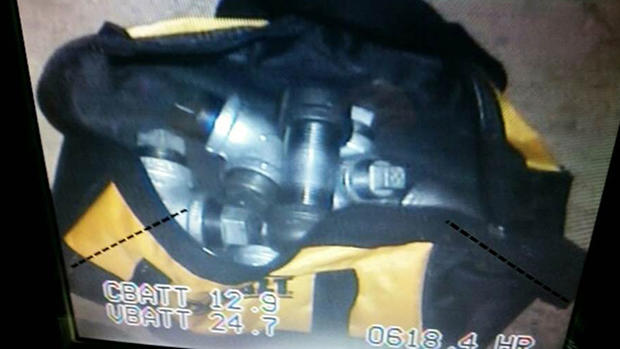 Pipe bombs in duffel bag in San Bernardino shooting suspects' home 