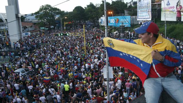 2015-12-08t005113z419724138gf10000258075rtrmadp3venezuela-election.jpg 