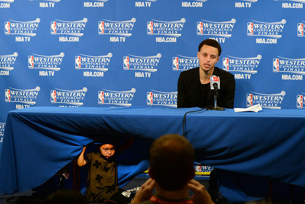 steph curry, riley, under table 