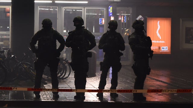 munichisisthreatgermany503069248.jpg 