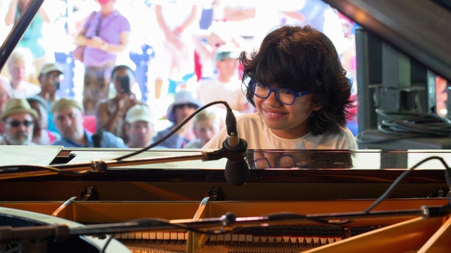 joeyalexander.jpg 