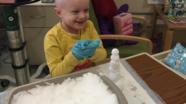 lucy-snow-1.jpg 