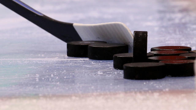 hockey-stick-and-puck.jpg 