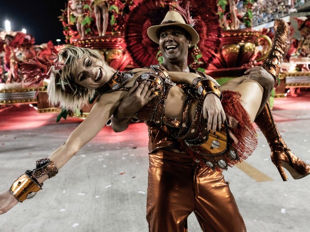 rio-carnival-getty-508997402.jpg 