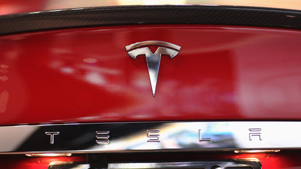 Electric Car Maker Tesla Opens Store In Miami Mall 