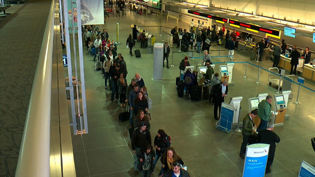 msp-airport-security-checkpoint-lines.jpg 