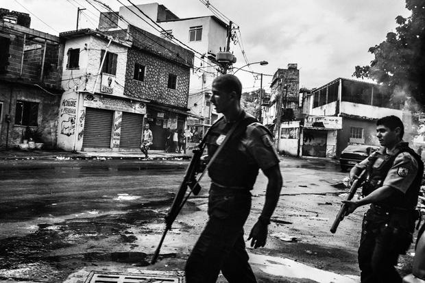 c-sebastian-liste-citizen-journalism-in-brazils-favelas-04.jpg 